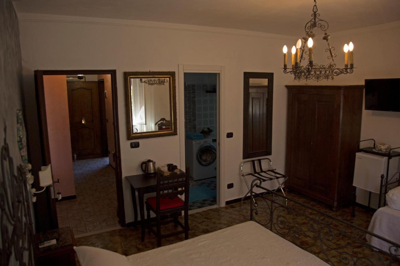 Bed & Breakfast Alle Giare Genoa